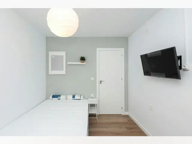 Habitacion Alquiler Reus Estudiantes Wifi Incluido