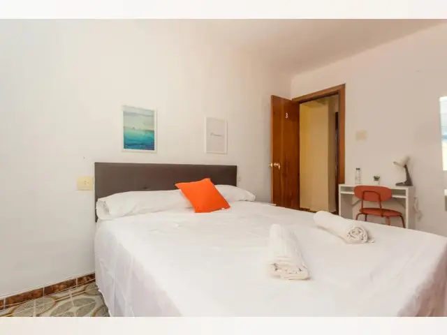 Habitacion Alquiler Malaga Apartamento Compartido Estudiantes Profesionales