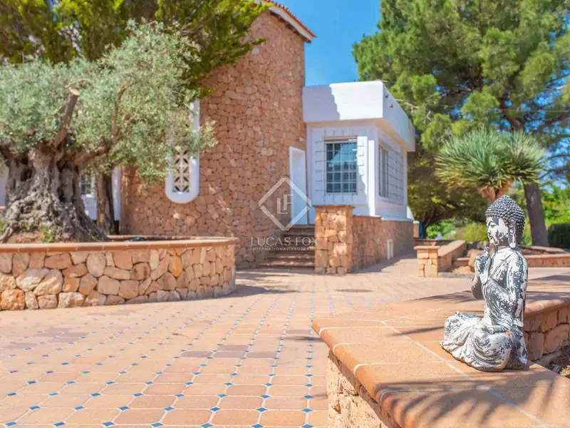 Chalet en Venta cerca de San Antonio Ibiza