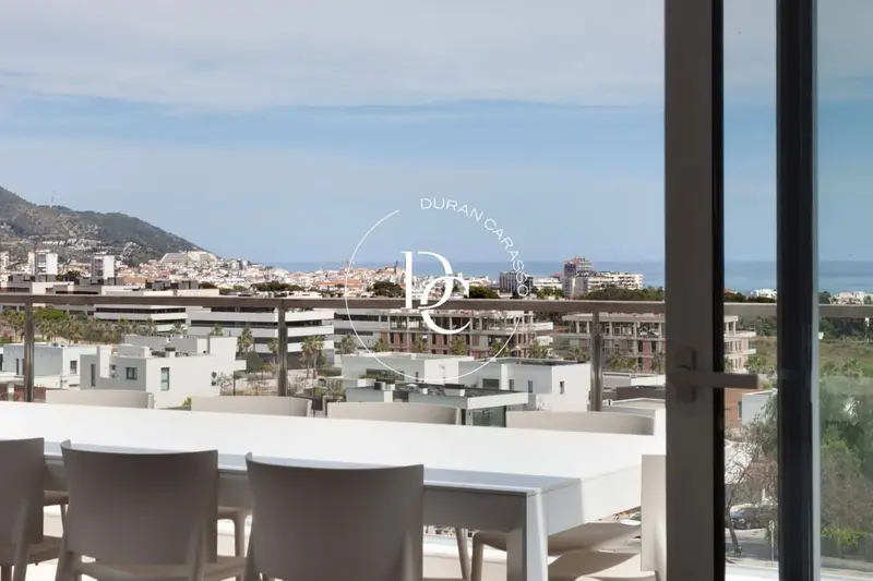Atico en venta en Sitges con vistas al mar