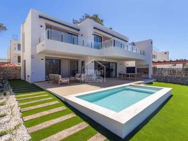 Chalets en Venta Menorca Son Parc Lujo Piscina Privada
