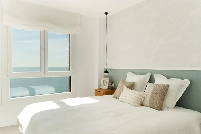 Apartamento 3 Dormitorios Lujo Malagueta Malaga