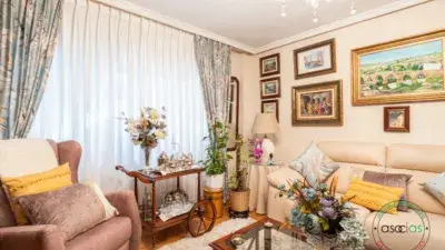 Piso en venta en Ciudad Naranco Oviedo 97m2 3 habitaciones 2 baños