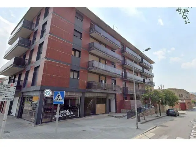 Garaje en Venta en Igualada 23m2
