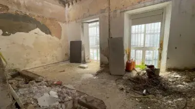 Casa en venta para reformar en Centro