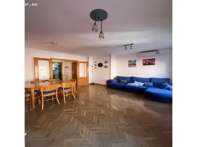 Piso en Fuenlabrada con Piscina 3 Dormitorios 2 Baños Plaza de Garaje
