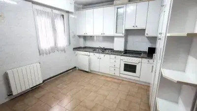 Piso en venta Peñota centrico con ascensor y trastero