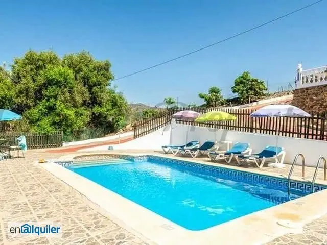 Alquiler Casa Piscina Torrox Invierno: Villa Los Peques