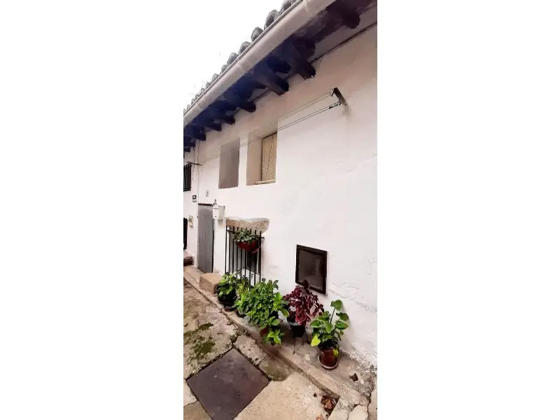 Venta Casa con Trastero en Piedralaves