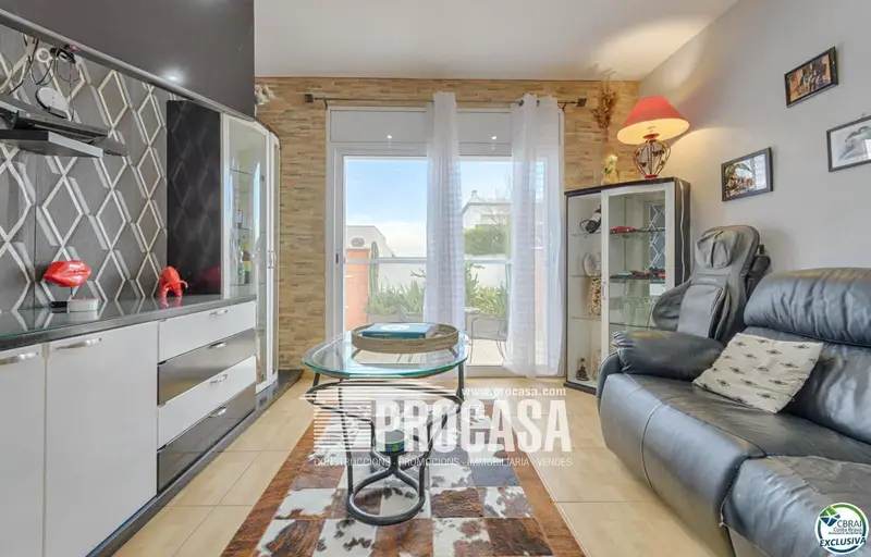Casa en Venta Sant Pere Pescador Girona Amplia Piscina Jardin