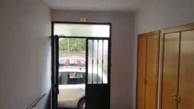 Piso en venta en Avenida V Centenario del Descubrimiento, 26