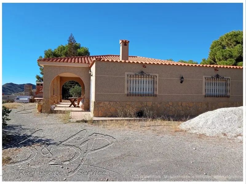 Chalet con Vistas al Mar en Aguilas Murcia