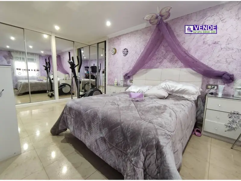 Entreplanta en Sax 107m2 3 habitaciones 2 baños Patio Trastero