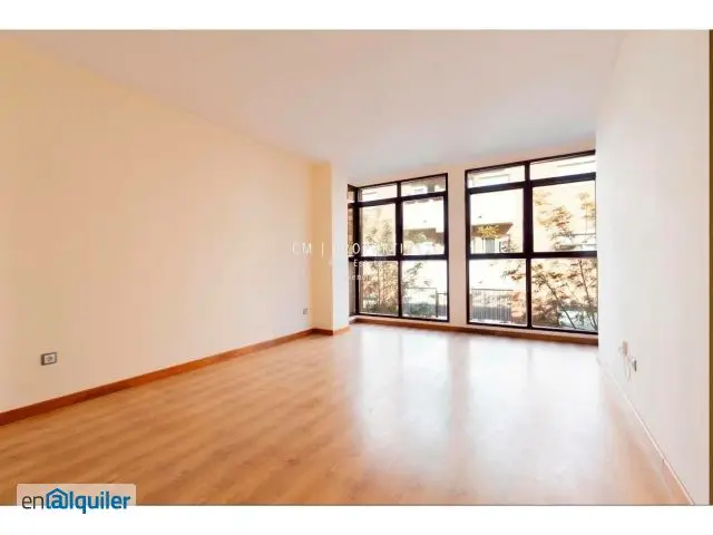 Alquiler Piso 3 Dormitorios 2 Baños Cerca del Puerto Valencia