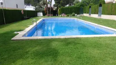 Chalet pareado en venta en L´Hospitalet de L´Infant