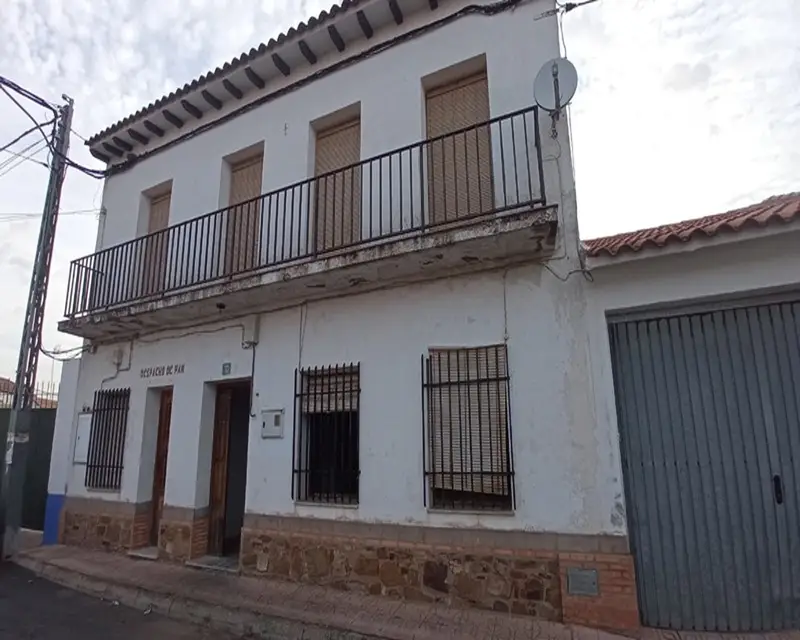 Casa Unifamiliar 406m2 4 Habitaciones Robledo Ciudad Real