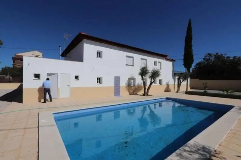 Hotel 11 habitaciones Baños Fortuna Murcia Spa Piscina Aparcamiento