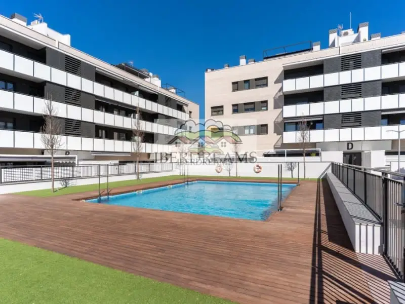 Pisos en Venta Granollers  2 a 4 Dormitorios Terraza Piscina