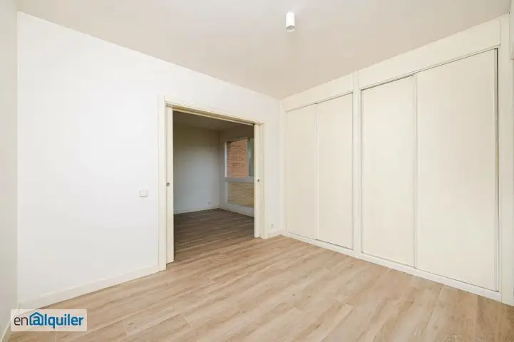Alquiler Piso Madrid Conde Orgaz Piscina Garaje Trastero