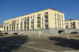 Garaje en Venta Banyoles 10m2 con Ascensor