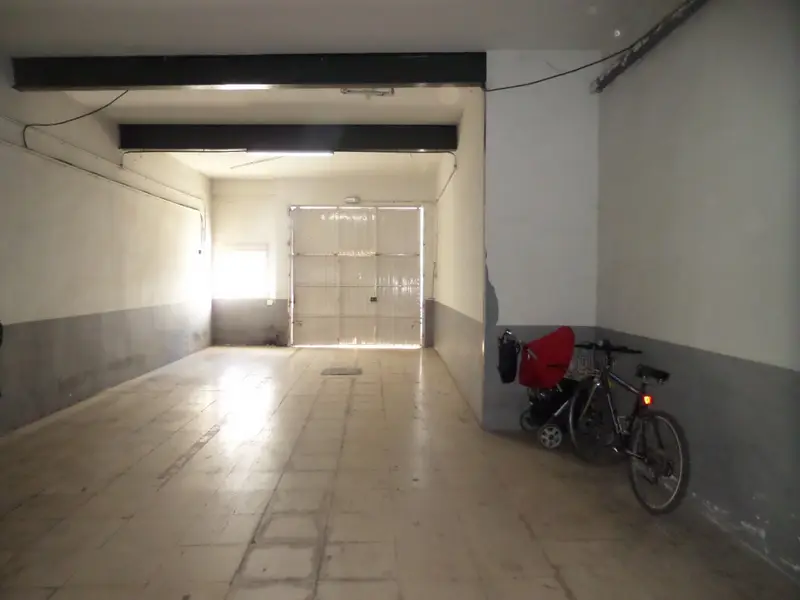 Venta Local Comercial Tomelloso 300m2 Centro - Inversi															ón