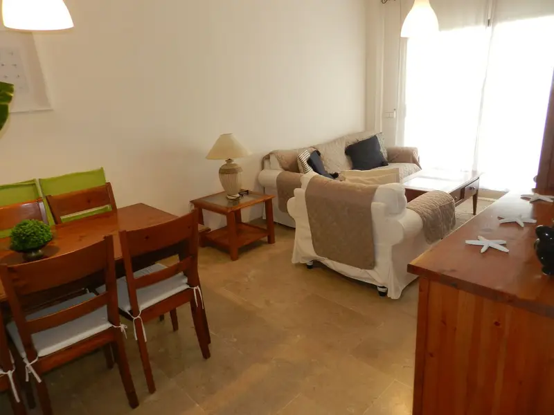 Piso de 2 Dormitorios alquiler La Duquesa, España