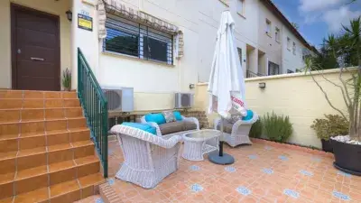 Casa adosada en venta en Urbanización Añoreta