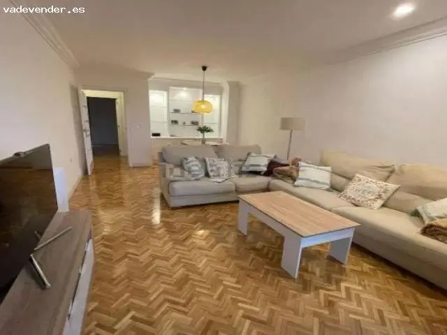 Alquiler Piso Calle Morayma 4 habitaciones 2 baños