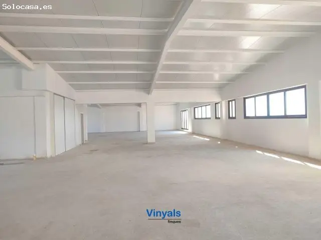 Nave Industrial 363m2 Luz Natural Acceso Facil