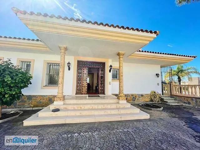 Alquiler Casa Piscina Puerto de la Torre 4 Dormitorios