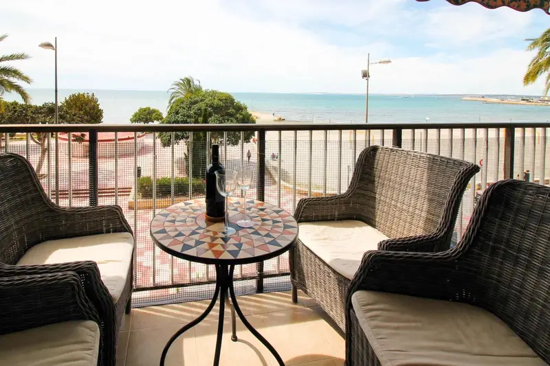 Apartamento en alquiler en Playa Levante, Santa Pola, Alicante