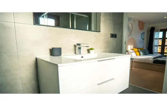 Habitaci
ón 116m
² Sant Vicenç dels Horts Estancia 3-12 Meses