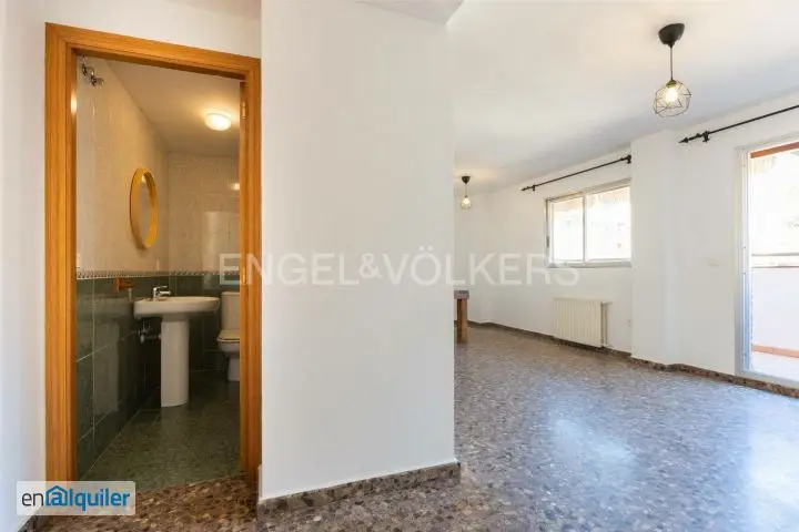 Dúplex en Quatre Carreres con 3 dormitorios y 2 baños
