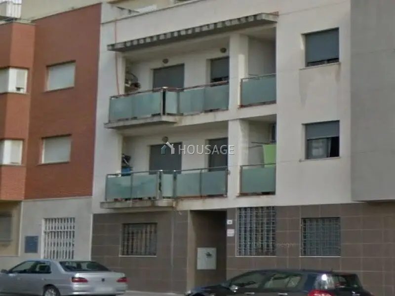 Bajo en venta en El Ejido centro