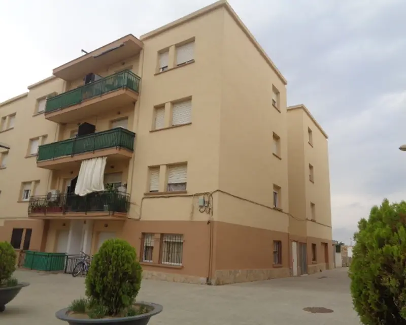 Piso 77m2 3 habitaciones Ullà Girona