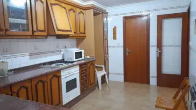 Piso en Venta Avinguda Juan Carlos I cerca de Carrer de les Eres