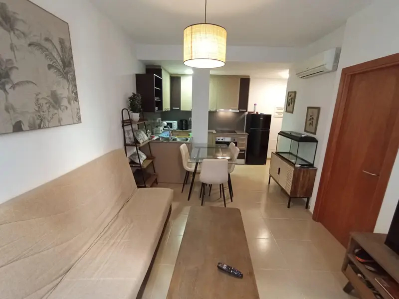 Piso en Alquiler El Perelló Centro Luminoso y Acogedor