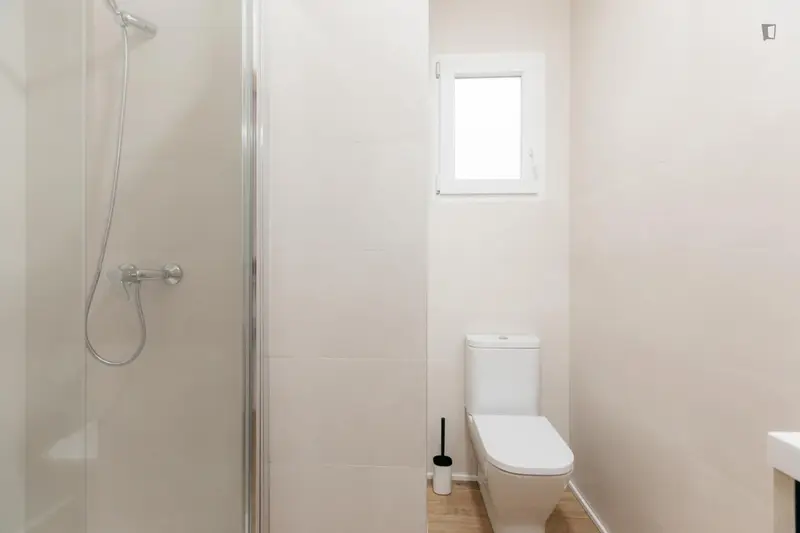 Coliving Valencia: Habitaciones Amuebladas con Facturas Incluidas
