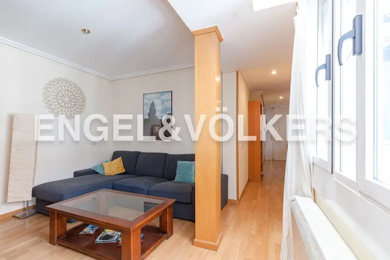 Apartamento Amueblado en Justicia Madrid 2 Dormitorios 2 Baños