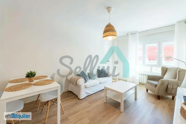 Piso en Alquiler Oviedo 75m2 2 habitaciones Ideal MIR