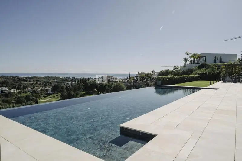Villa de 6 Dormitorios en Venta Benahavis Málaga