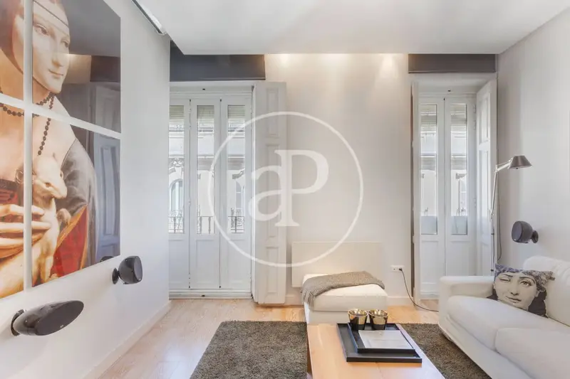 Apartamento en Alquiler Valencia - 2 Dormitorios, 2 Baños,  Equipado
