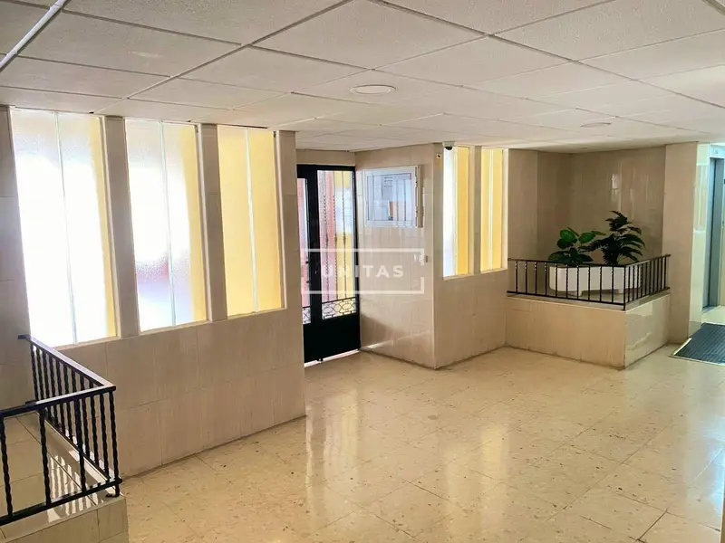 Venta Piso 135m2 4 Dorm 2 Baños Carolinas Campoamor Reforma