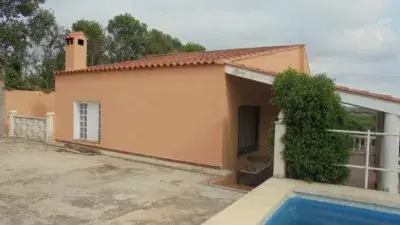 Chalet en venta en Zona Con Vecinos