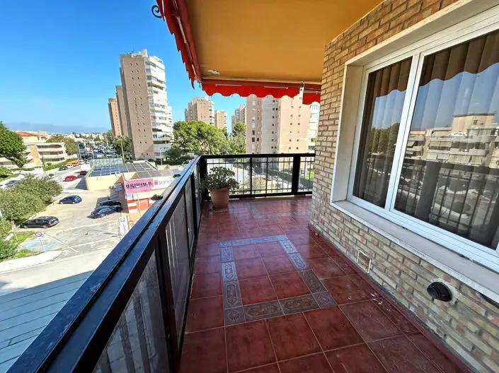 Apartamento 3 Dormitorios en Playamar Cerca de la Playa