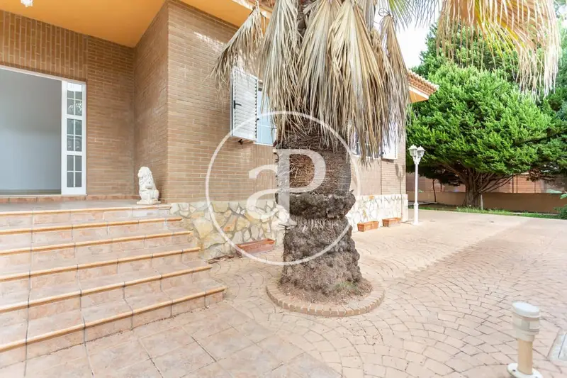 Chalet en venta en La Cañada Paterna Valencia