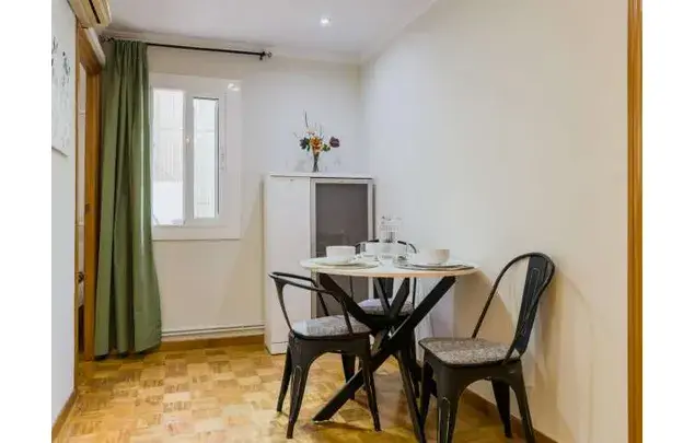 Alquiler Apartamento 2 Dormitorios Cornellà de Llobregat