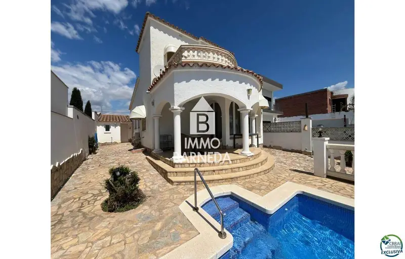 Chalet en venta en Empuriabrava, Castelló d'Empúries, Girona