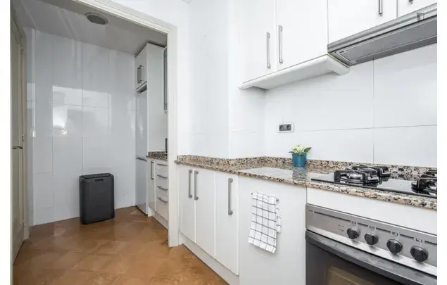 Apartamento 5 Dormitorios Barcelona Estudiantes Jovenes