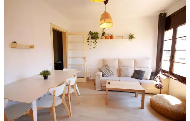 Alquiler Habitacion 120m2 Barcelona Estancia Media Larga